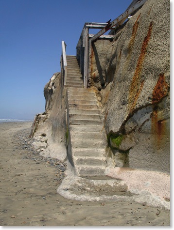 Encinitas Beach Stairs between Beacons Beach and Grandview Beach, Encinitas
